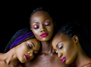 What does your Signature Makeup look Reveal about your Personality