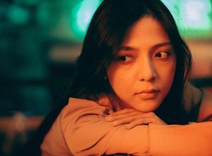 We are not saying that a long-distance relationship does not create insecurities, it does but whenever something like that comes into your mind, try and get to know the reason behind it. Because not everyone has a relationship partner, be it a long-distance or short-distance relationship. If you are with someone try not to ruin it with insecurities in your head. However, it is hard to deny those feelings, when you start your journey in a long-distance relationship. 