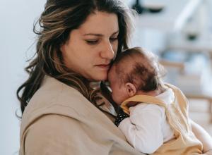 Studies show that curvy women have smarter babies