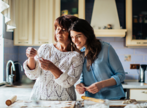 Unforgettable memories: How to create joyful moments with your mom