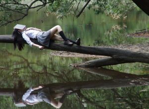 10 Common Unhealthy Reactions to Avoiding Emotional Expression