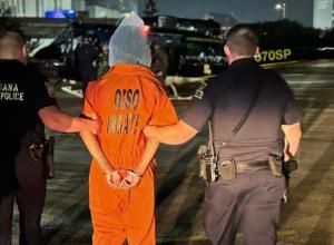 Shocking New Orleans Jailbreak: 10 Inmates Escape Through Toilet Wall: Manhunt Underway