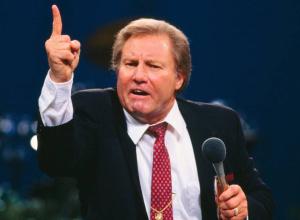 Televangelist Jimmy Lee Swaggart Dies at 90 After Cardiac Arrest-End of a Broadcasting Era