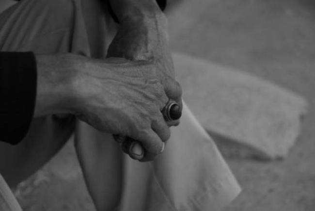 A man is always a sports lover in the eyes of society, thinking that there must lie a jersey in men's wardrobe with their names on it.