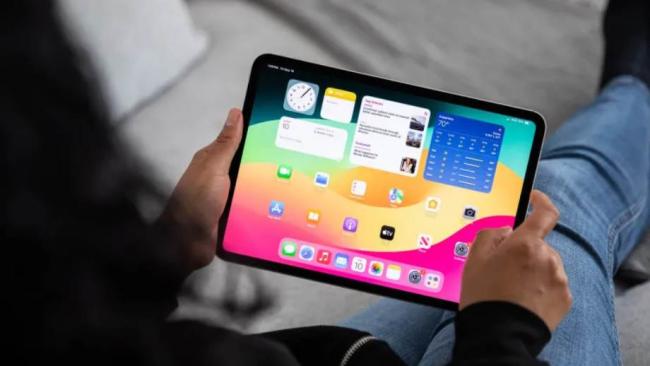 Unprecedented Discounts on Apple's iPad Lineup: February 2025 Deals