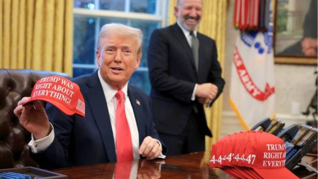 Trump Unveils $5 Million 'Gold Card' Visa, Replacing EB-5 Investor Program