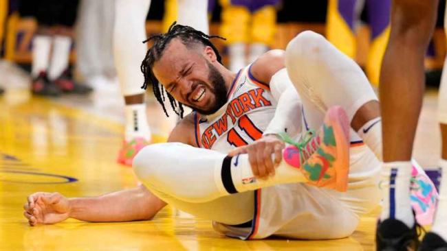 Knicks' Playoff Hopes in Jeopardy as Jalen Brunson Suffers Ankle Injury