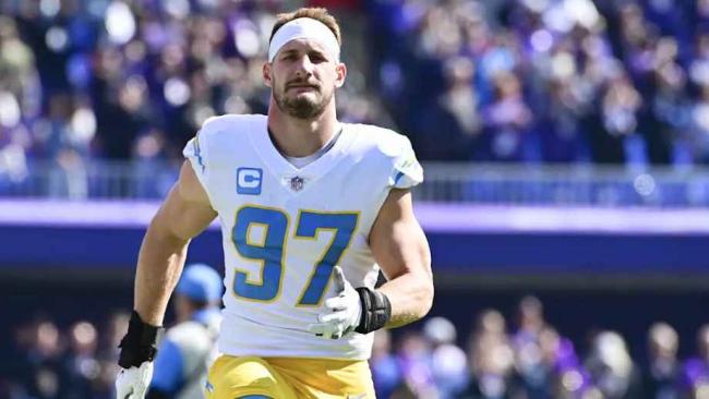 Dallas Cowboys Eye Pro Bowl Defensive End to Forge Formidable Pass Rush Duo